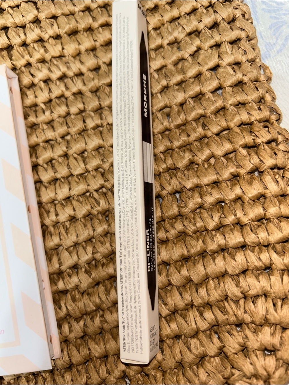 NWT Morphe Tan Crochet Tote Bag with Products - Picture 7 of 7